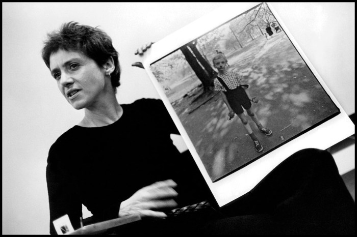 Diane Arbus teaching at the Rhode Island School of Design in 1970. (Stephen Frank)