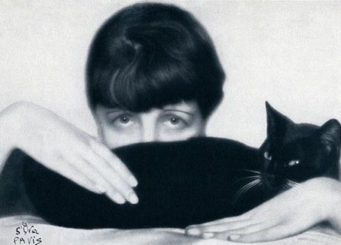 e975d6f705541870fe84b64352596fa1